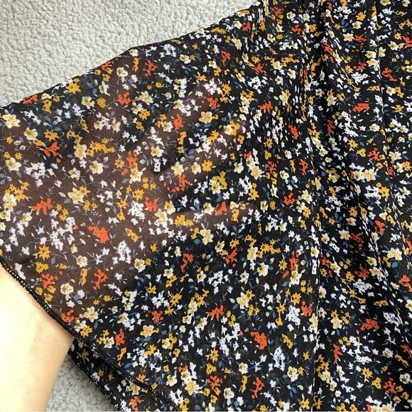 Manydress Floral Ruffle Dress Womens Size XL V Neck Sheer Sleeve - Picture 3 of 8